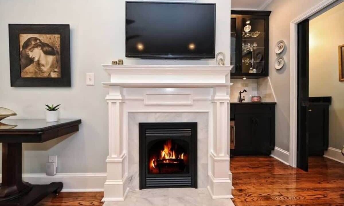 Photo of Livingroom in Myers Park