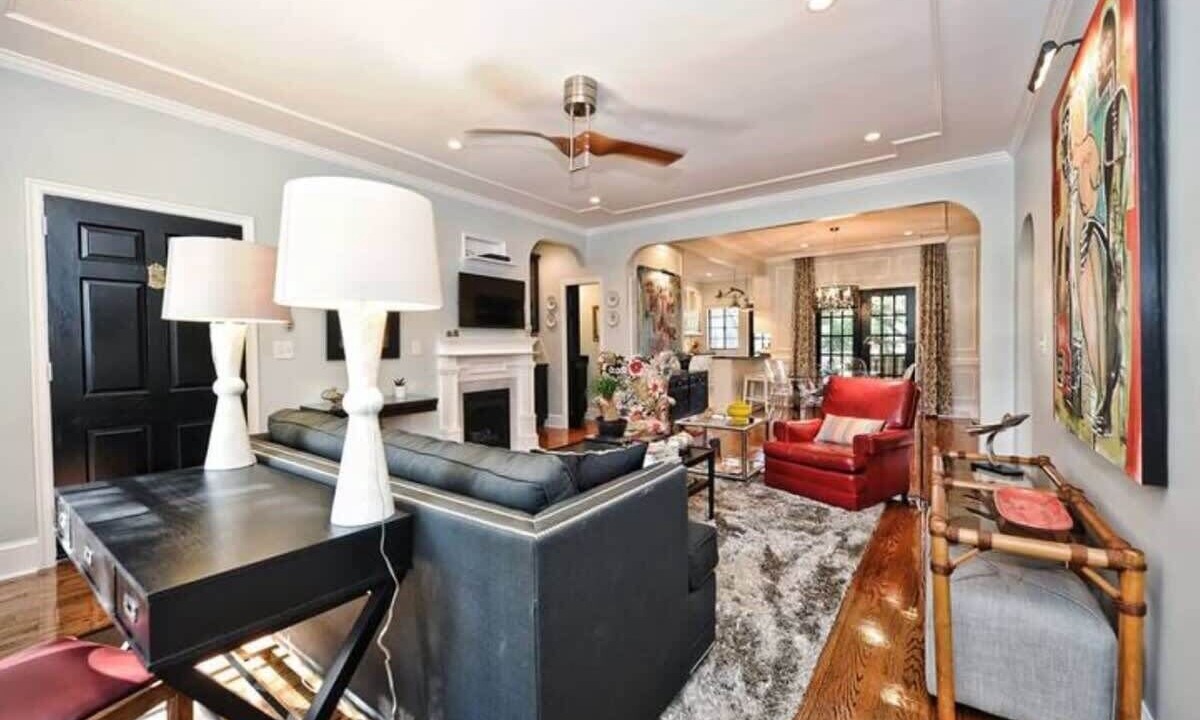 Photo of Bedroom in Myers Park