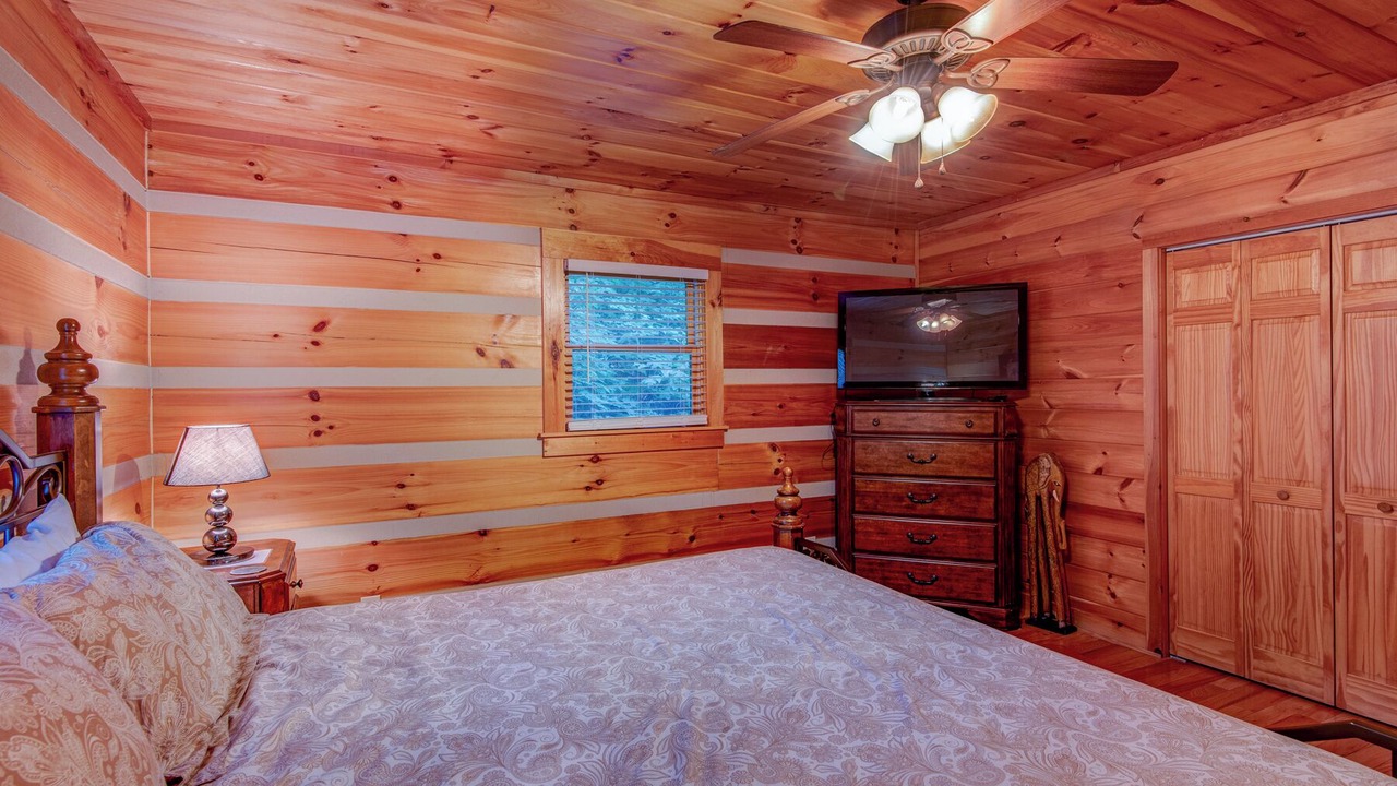 Photo of Bedroom in Boone
