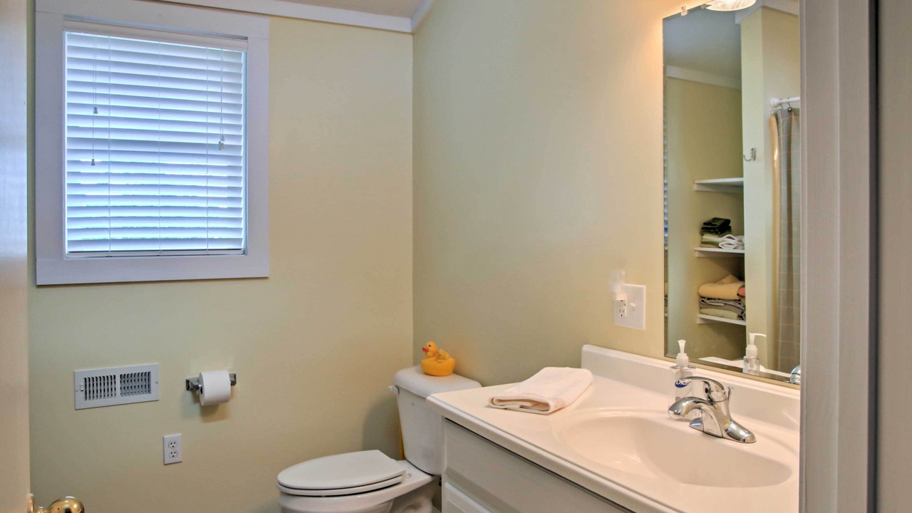 Photo of Bathroom in Atlantic