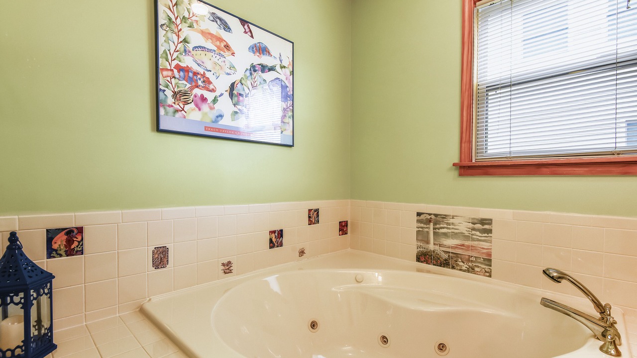 Photo of Bathroom in Kill Devil Hills