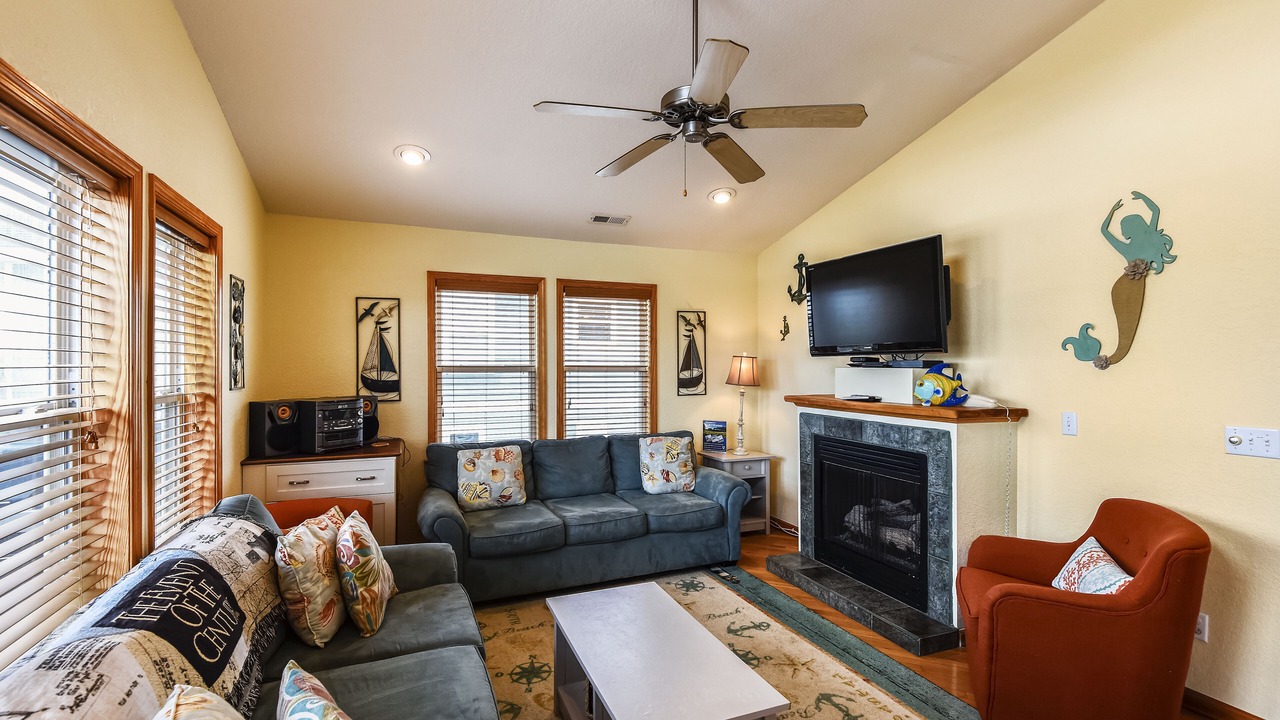 Photo of Livingroom in Kill Devil Hills
