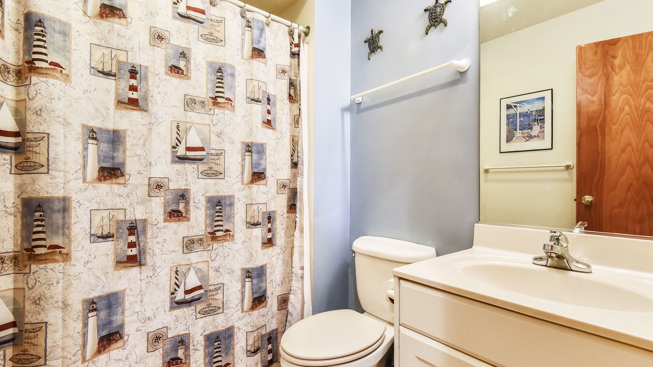 Photo of Bathroom in Kill Devil Hills