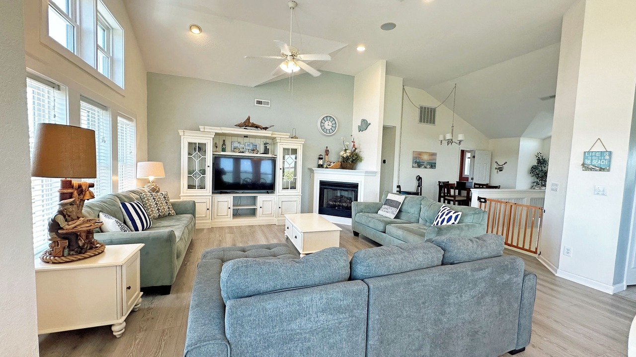 Photo of Livingroom in Sea Scape