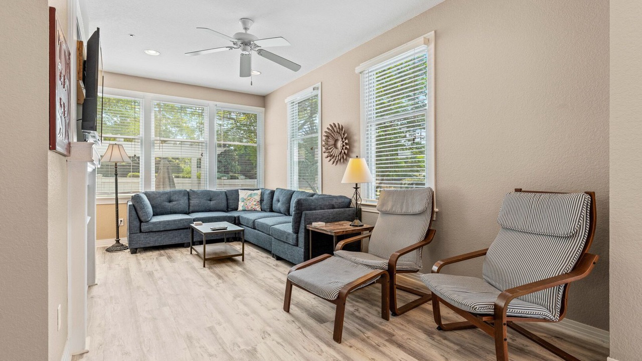 Photo of Bedroom in Bermuda Bay