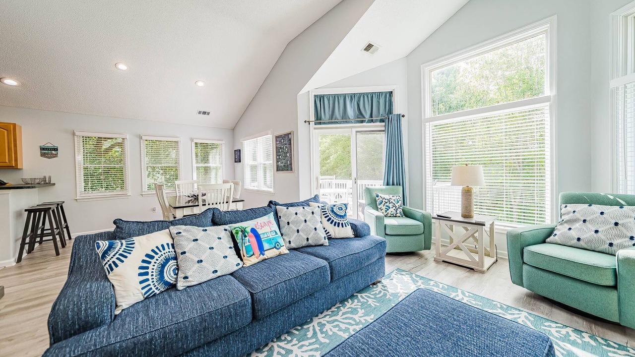 Photo of Bedroom in Corolla