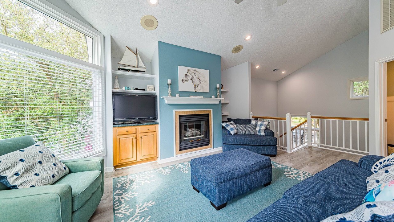 Photo of Bedroom in Corolla