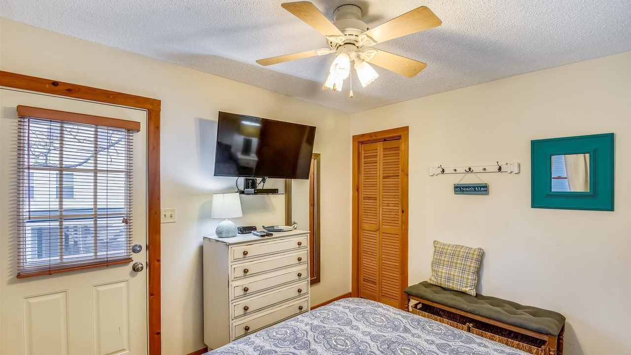 Photo of Bedroom in Nags Head