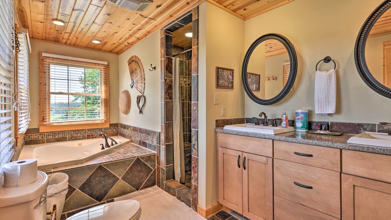Photo of Bathroom in Glade Valley