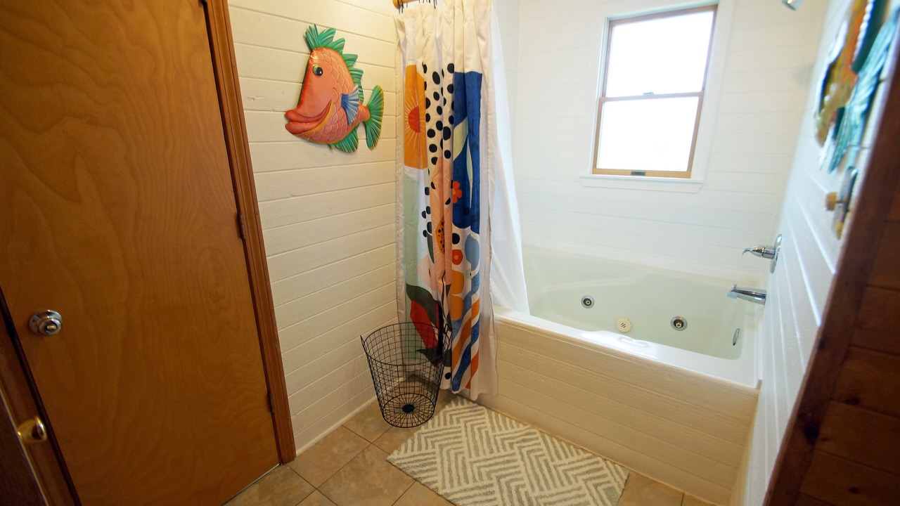 Photo of Bathroom in Ocean Sands