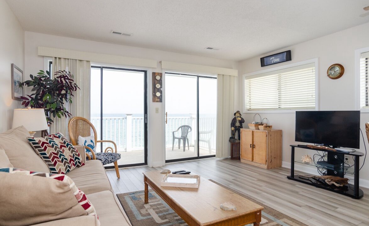Photo of Livingroom in Kure Beach