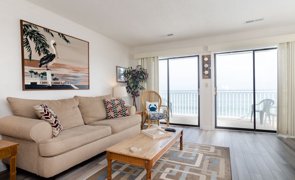 Photo of Livingroom in Kure Beach