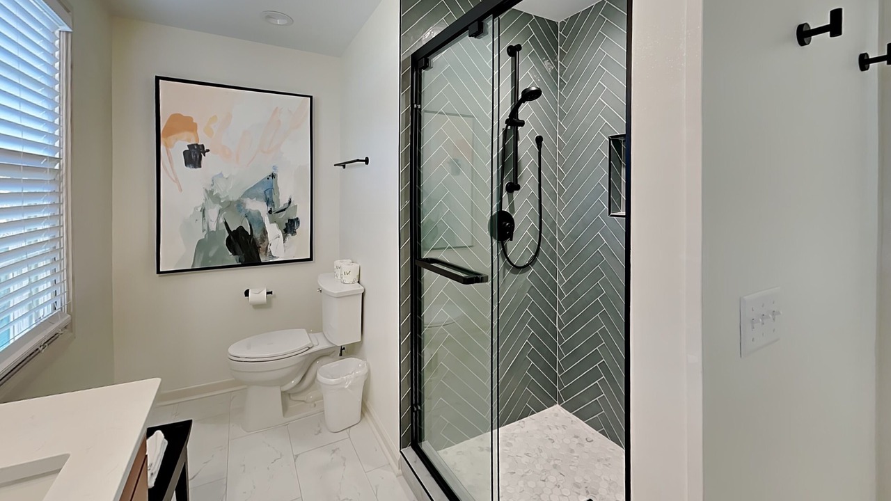 Photo of Bathroom in Old West Broad Neighborhood