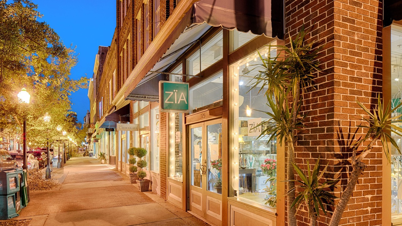 Photo of Outdoor in Old West Broad Neighborhood