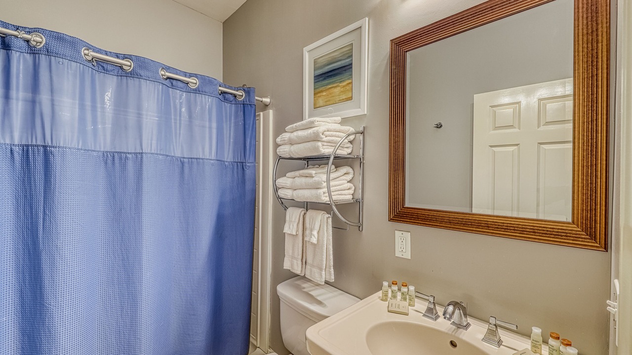 Photo of Bathroom in Old West Broad Neighborhood