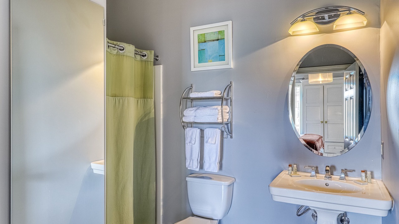 Photo of Bathroom in Old West Broad Neighborhood
