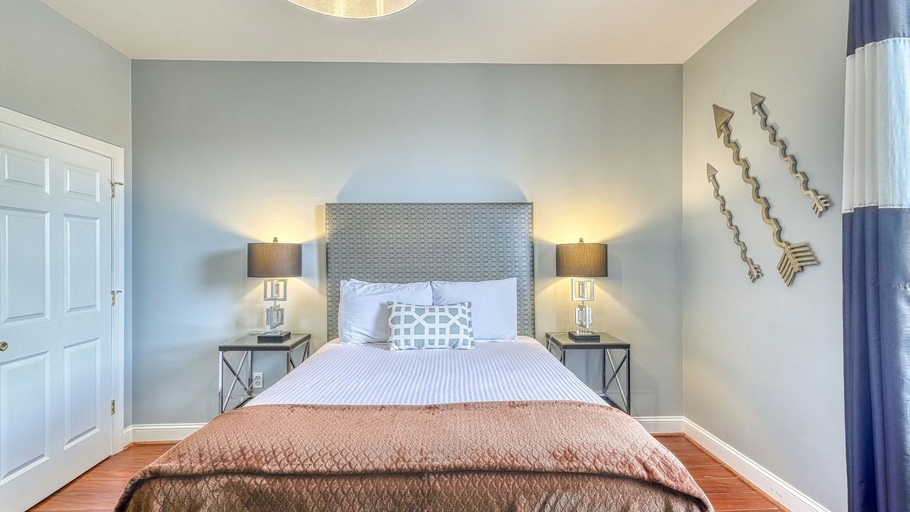 Photo of Bedroom in Old West Broad Neighborhood
