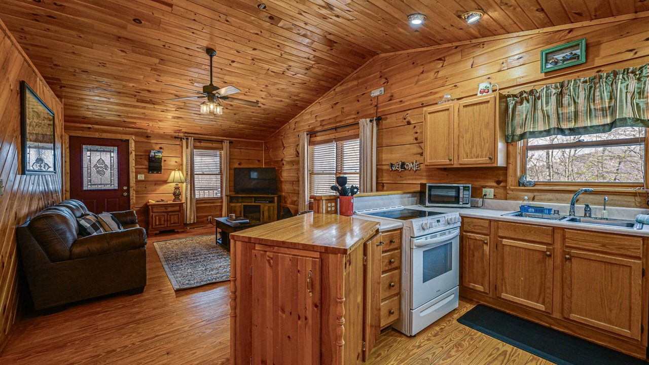 Photo of Kitchen in Bryson City
