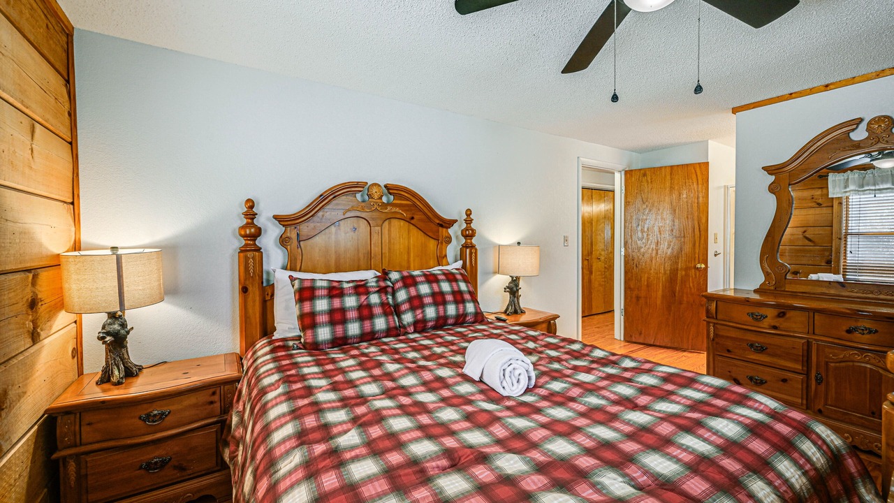 Photo of Bedroom in Bryson City