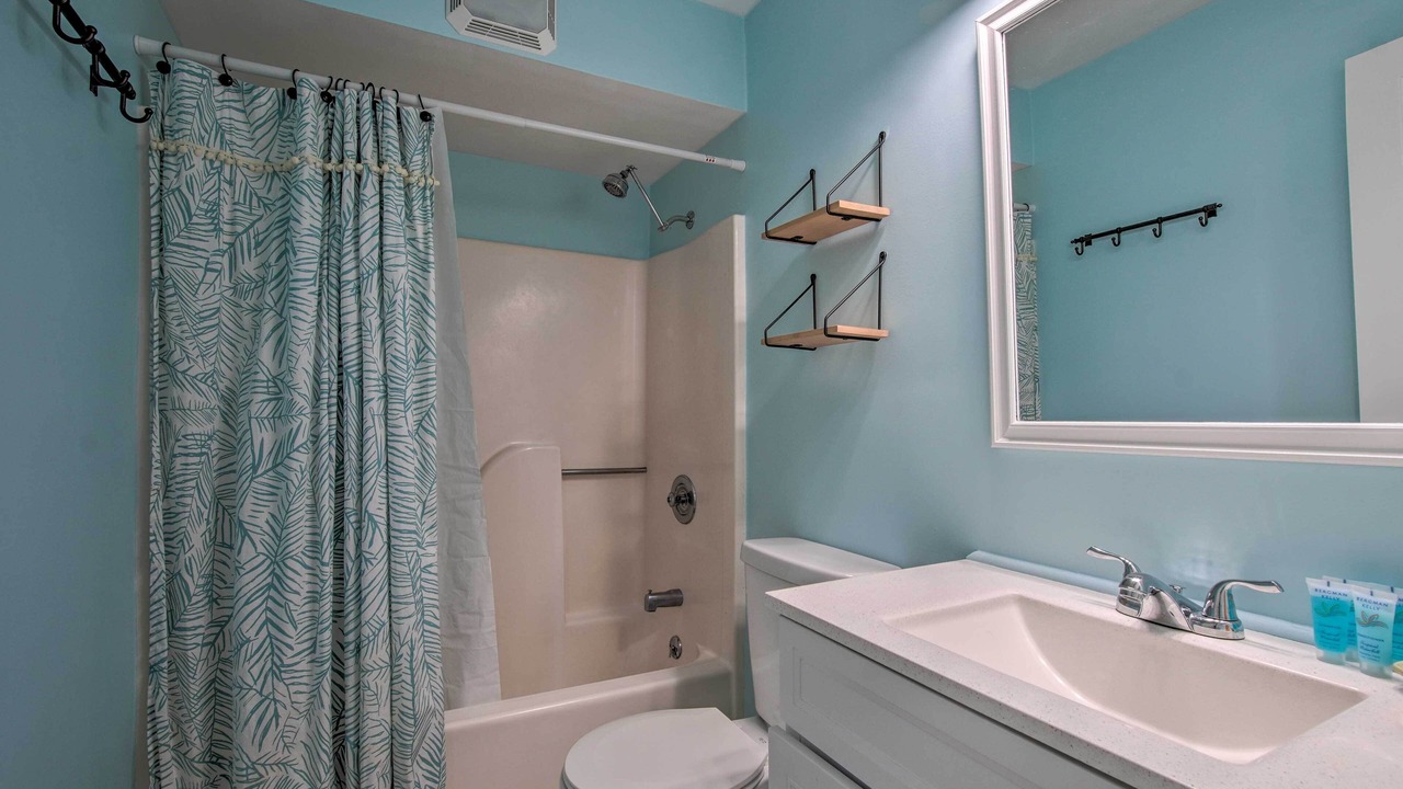 Photo of Bathroom in Wilmington Beach