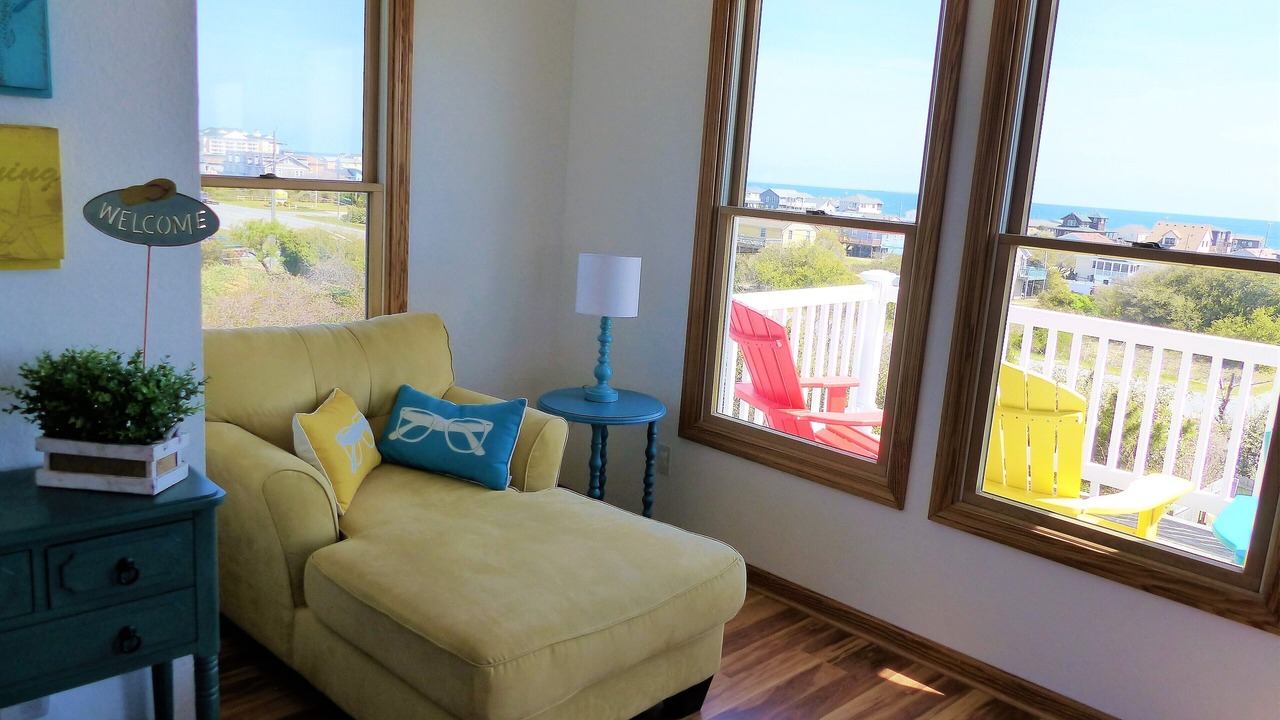 Photo of Livingroom in Sea Scape