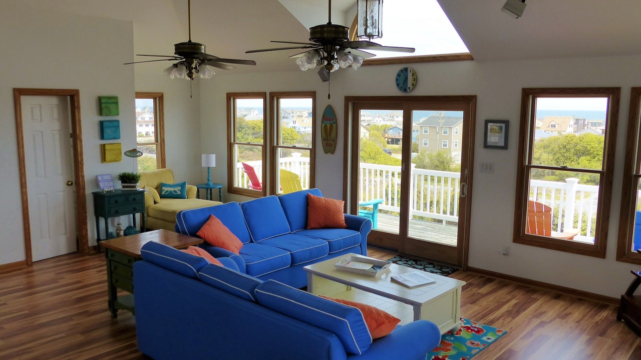 Photo of Livingroom in Sea Scape