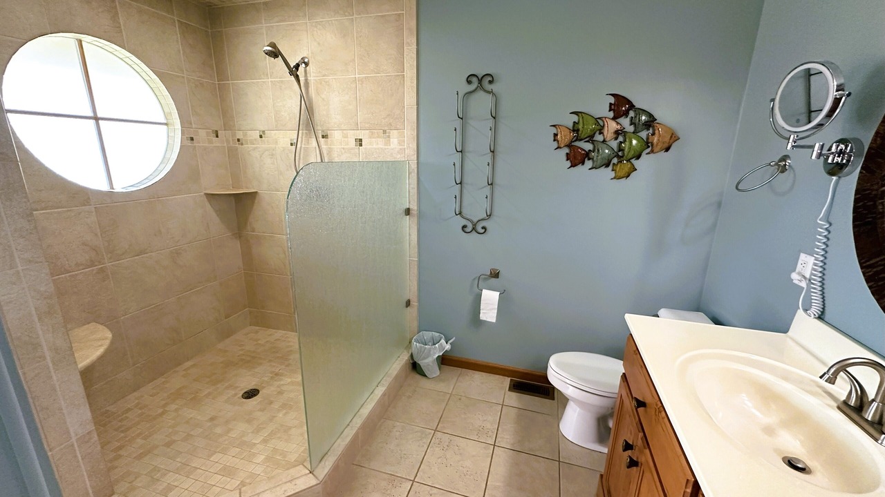 Photo of Bathroom in Nags Head