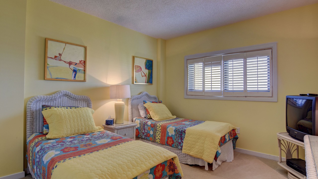 Photo of Bedroom in Shell Island