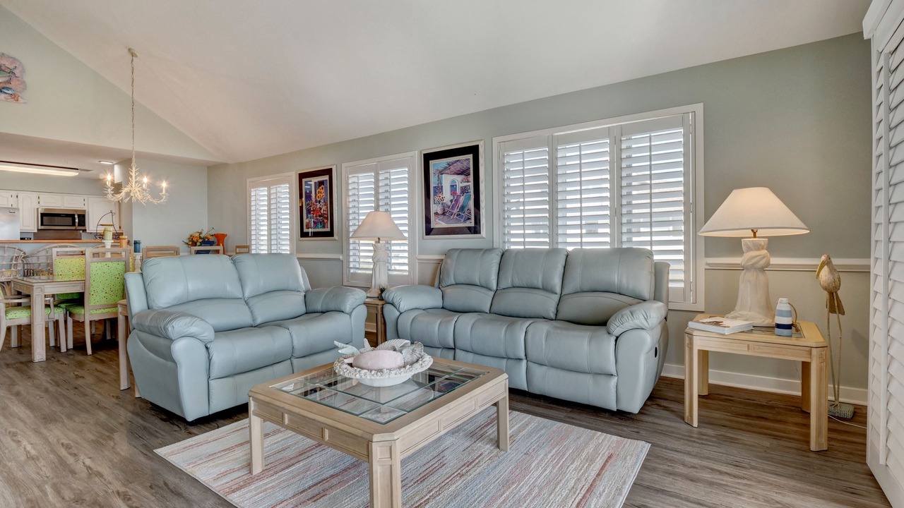 Photo of Livingroom in Shell Island