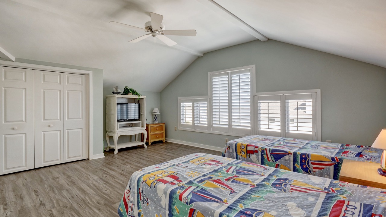 Photo of Bedroom in Shell Island