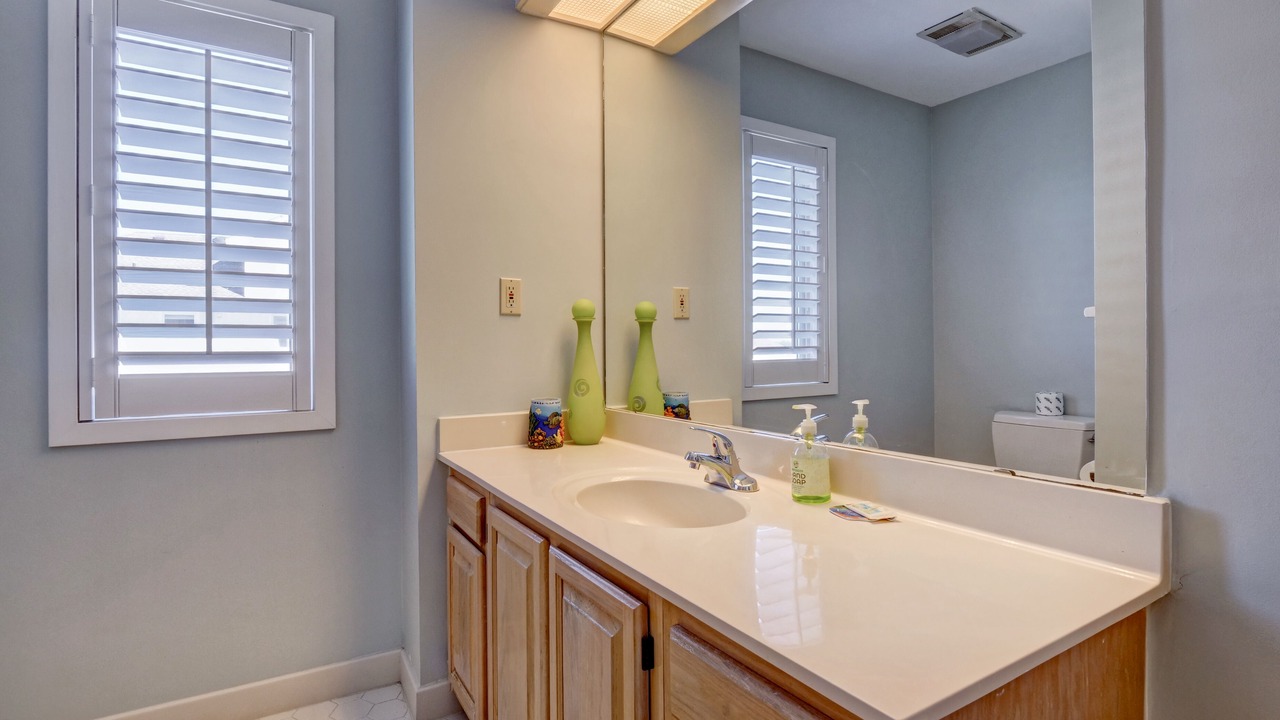 Photo of Bathroom in Shell Island