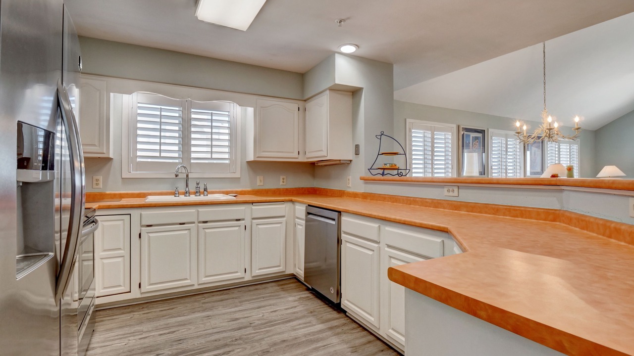 Photo of Kitchen in Shell Island