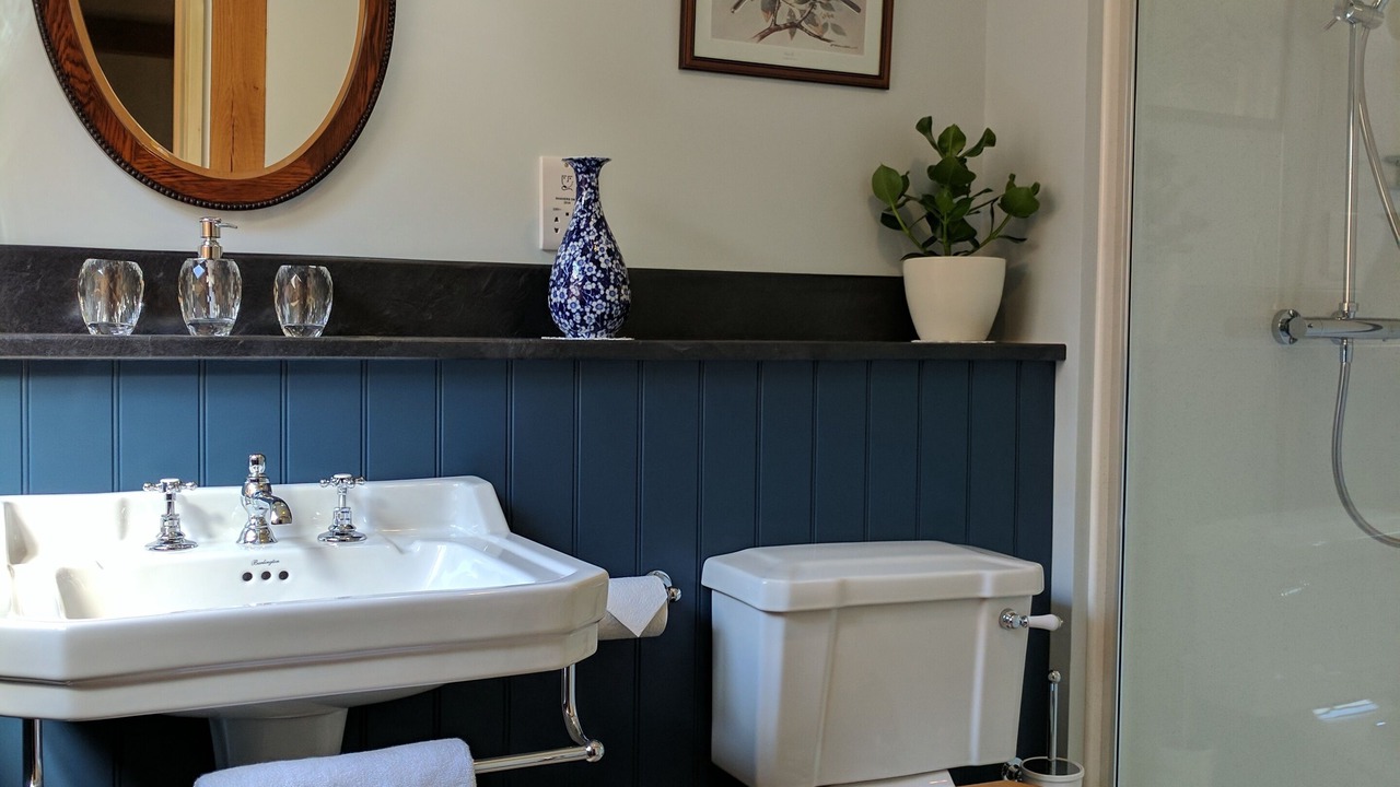 Photo of Bathroom in Chilham