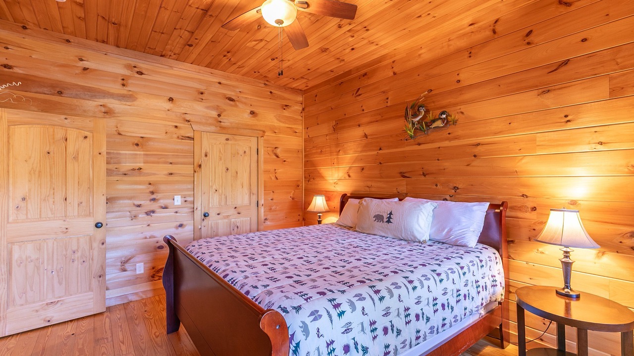 Photo of Bedroom in Boone