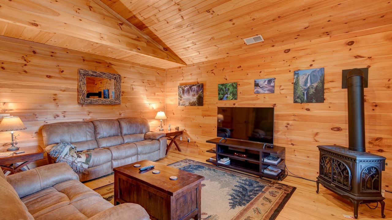 Photo of Livingroom in Boone