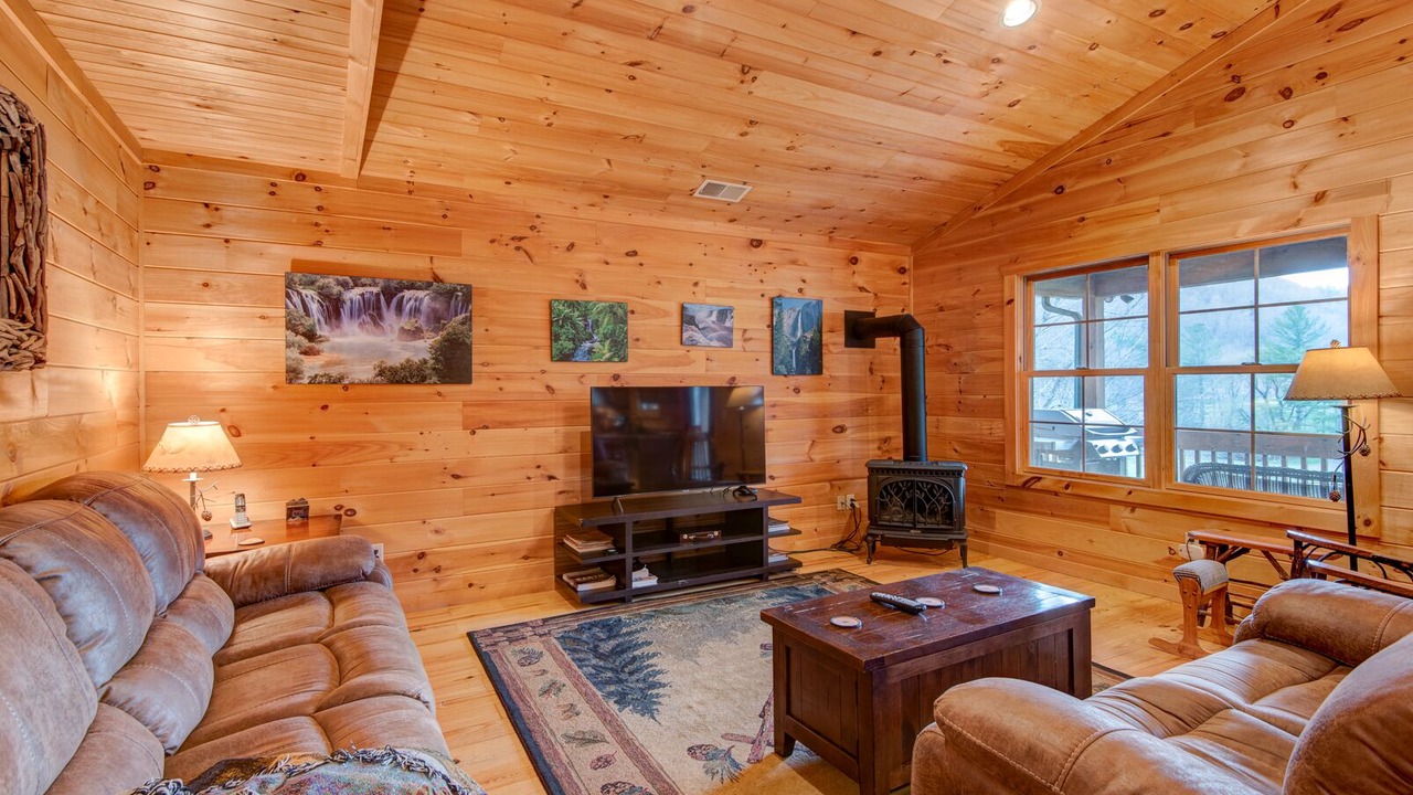 Photo of Livingroom in Boone