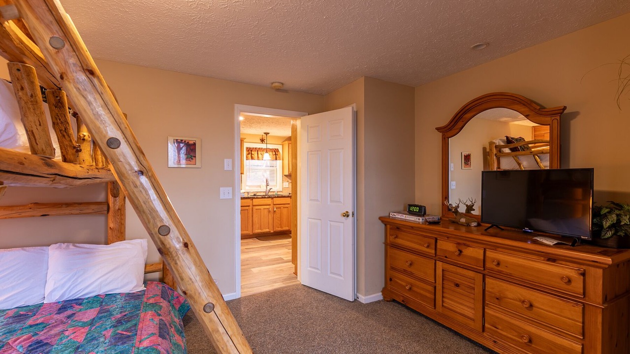 Photo of Bedroom in Blowing Rock