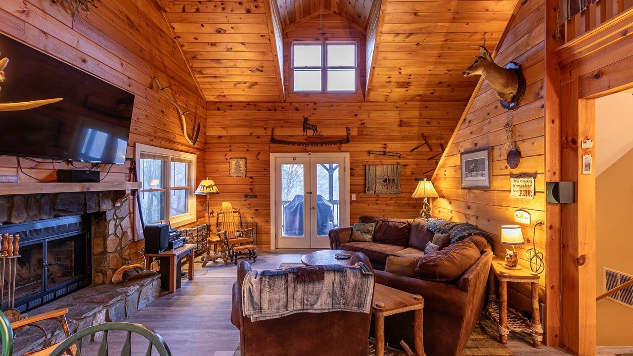 Photo of Livingroom in Blowing Rock