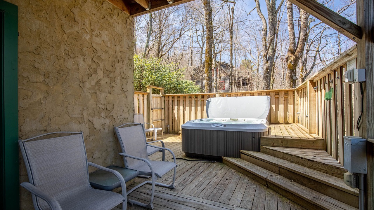 Photo of Patio Balcony in Blowing Rock