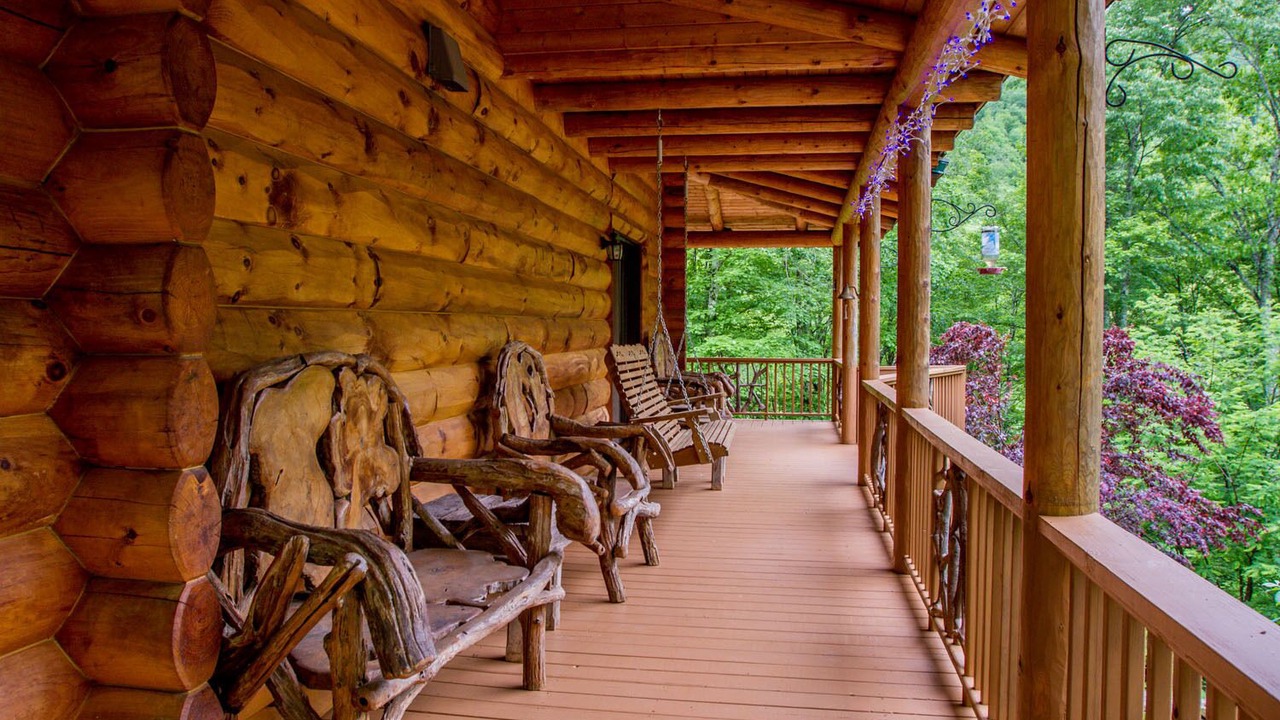 Photo of Patio Balcony in Maggie Valley