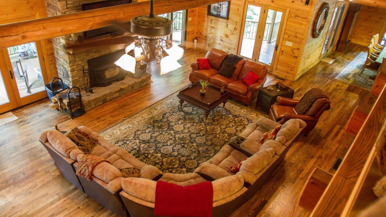 Photo of Livingroom in Maggie Valley