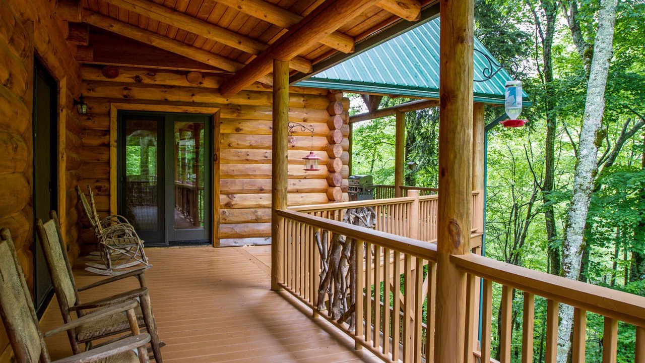 Photo of Patio Balcony in Maggie Valley
