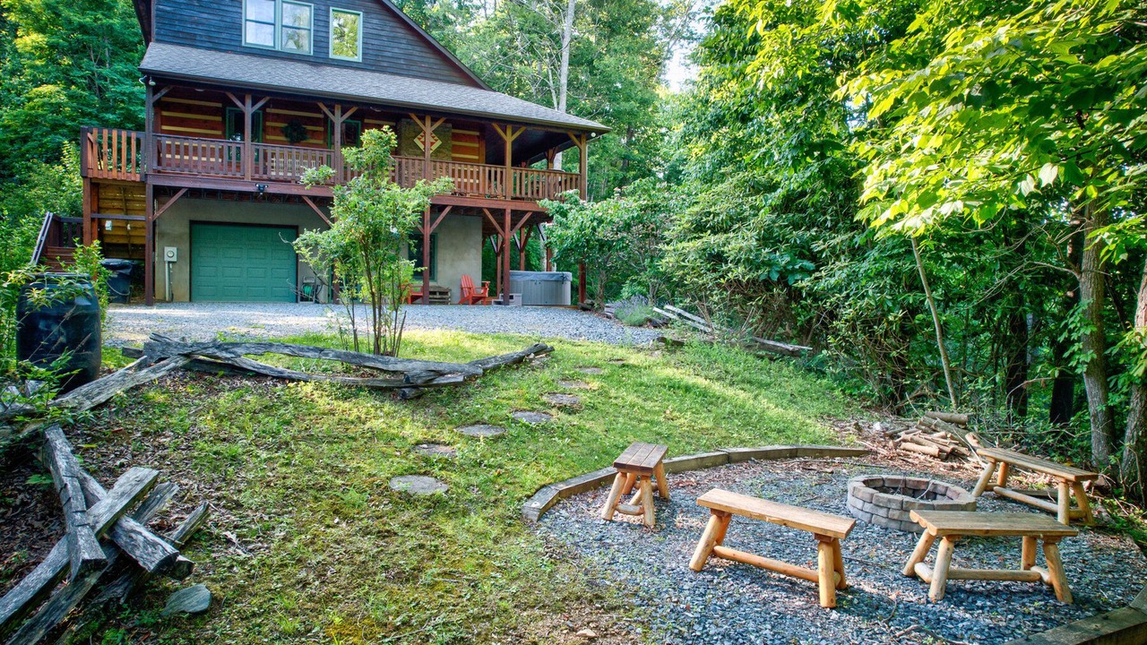 Photo of Outdoor in Boone