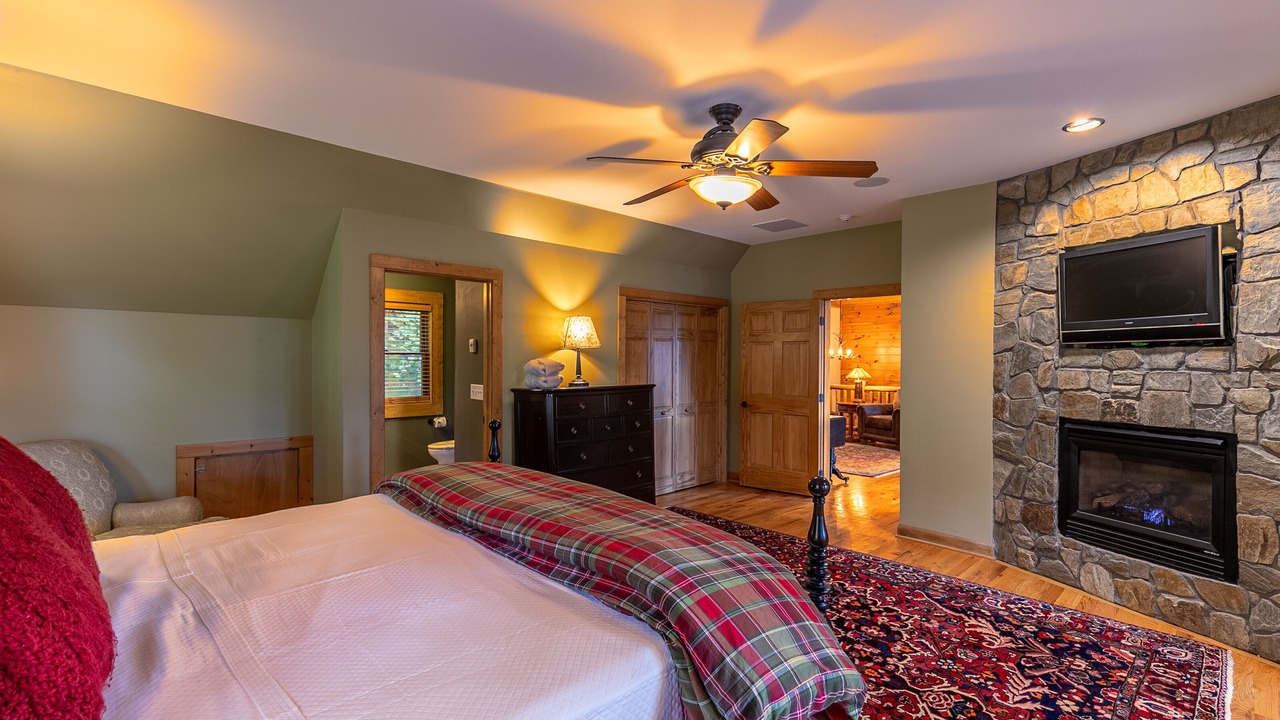 Photo of Bedroom in Boone