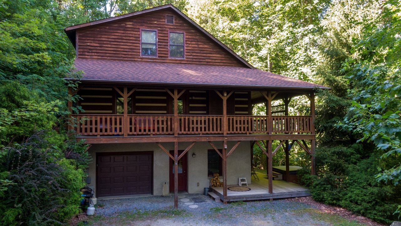 Photo of Outdoor in Boone