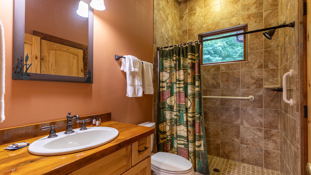 Photo of Bathroom in Blowing Rock