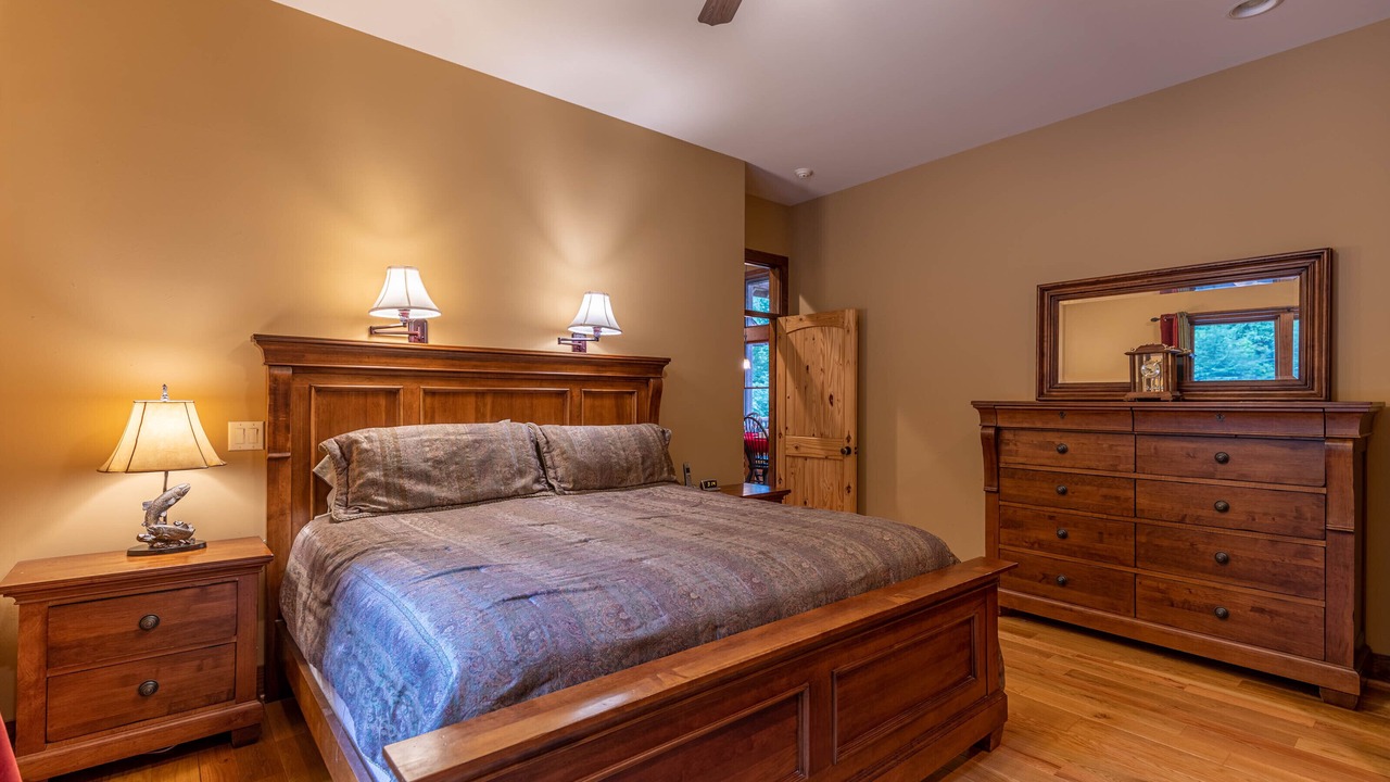 Photo of Bedroom in Blowing Rock