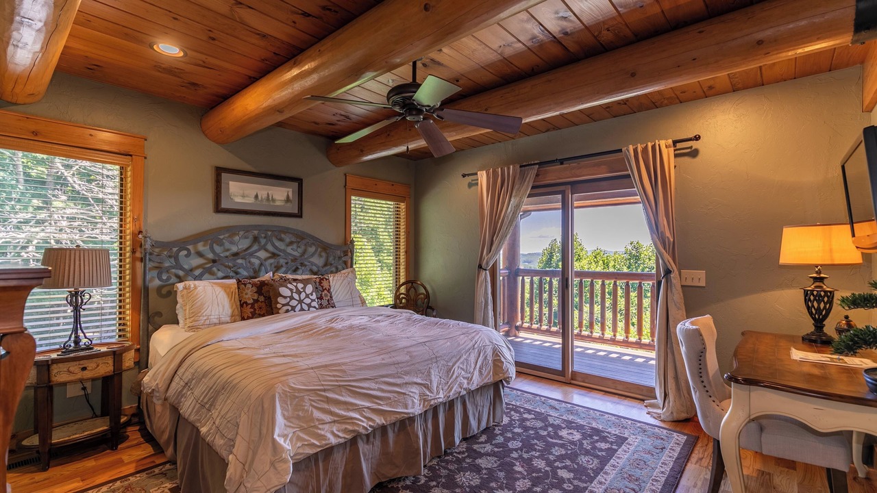 Photo of Bedroom in Boone