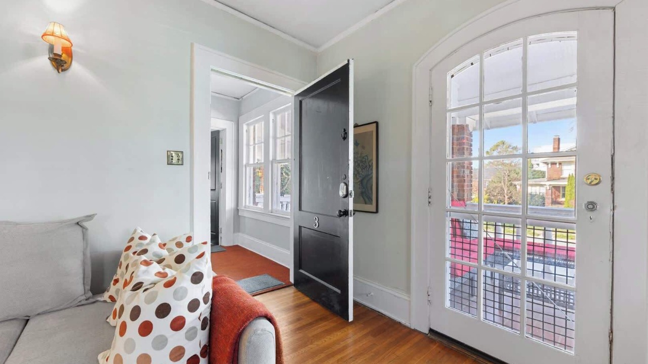 Photo of Livingroom in Charlotte