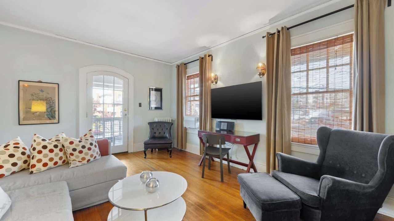 Photo of Livingroom in Charlotte